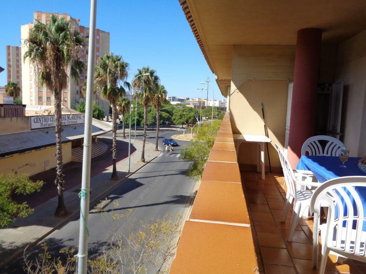 Apartamento Calle Fundadores Isla Cristina Exteriér fotografie